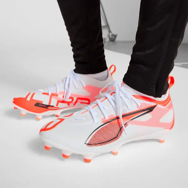 Explore Manchester City puma-ultra-5-pro-fgag-white-black-gs-108165-01 Jerseys - ManchesterCityshirt.co.uk